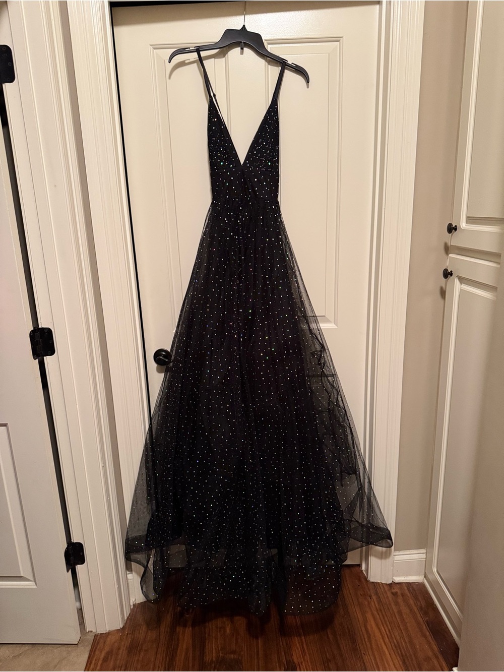 Windsor Black Sparkle Tulle Prom Dress - V-Neck Spaghetti Straps